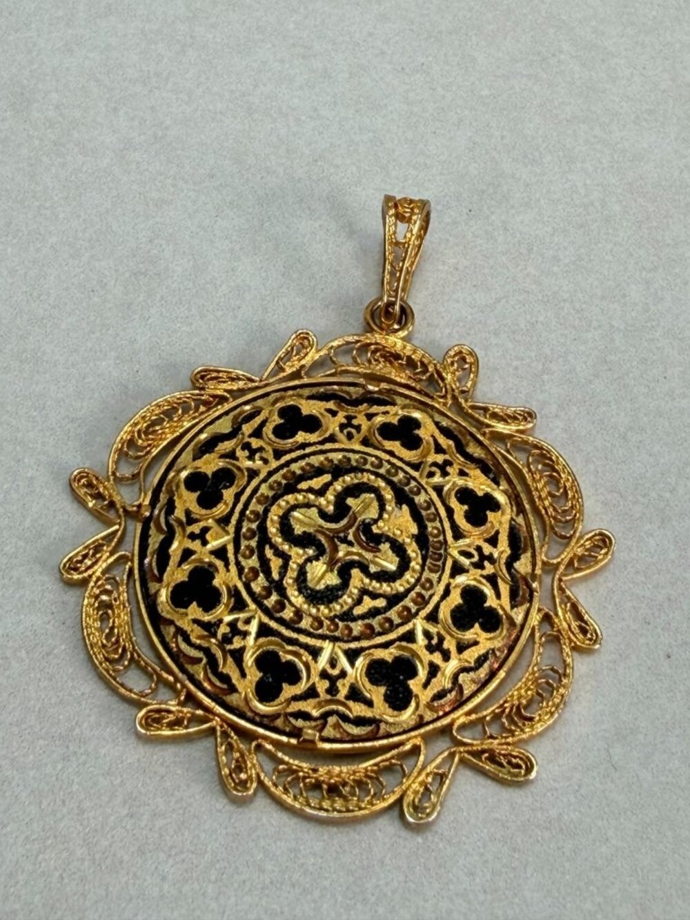 Vintage Damascene Gold Tone Black Filigree Round Pendant